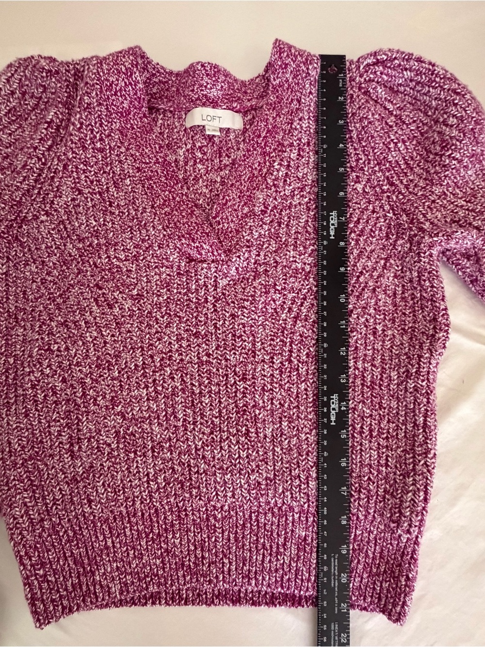 LOFT Raspberry Marled V-Neck Sweater - Picture 4 of 6
